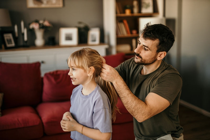 Dad Doing Daughters Hair