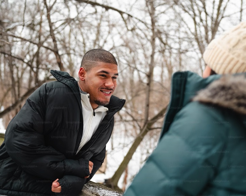 Man talking to his girlfriend